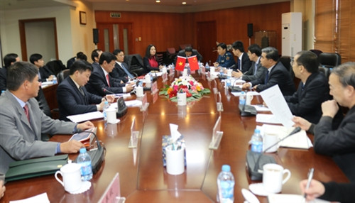 越南烈士遗骸寻找归宿国家指导委员会访问中国 ảnh 1 越南烈士遗骸寻找归宿国家指导委员会访问中国 ảnh 1