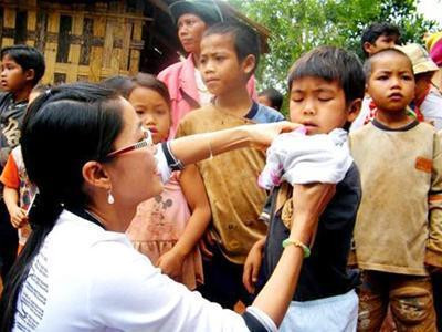 面向越共十二大：革新开放30年成就——基本做好社会民生保障工作 ảnh 1