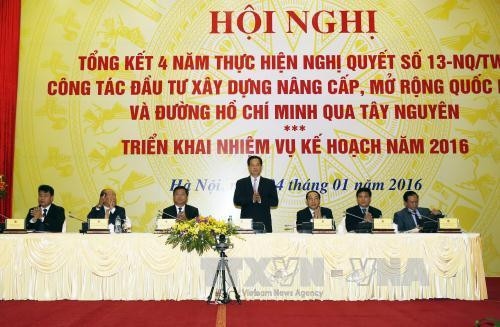 政府府总理阮晋勇:交通运输业应着力提高管理能力和效率 ảnh 1 政府府总理阮晋勇:交通运输业应着力提高管理能力和效率 ảnh 1