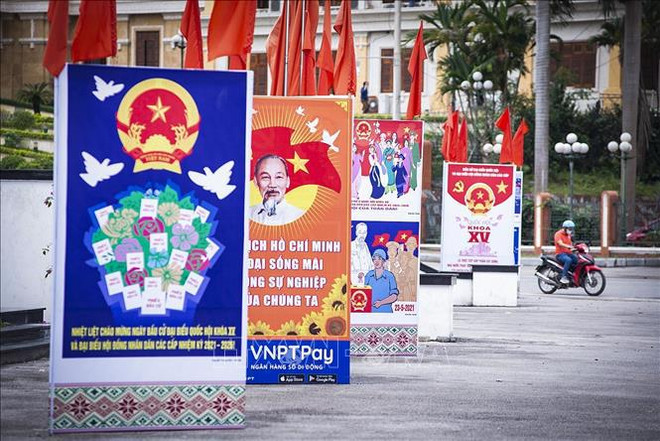 国会和人民议会换届选举:全国超过6900万选民参加投票 ảnh 1 国会和人民议会换届选举:全国超过6900万选民参加投票 ảnh 1