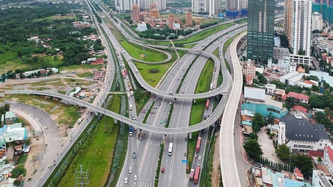 4月份国家财政预算内投资项目到位资金创自2017年以来的最高水平 ảnh 1