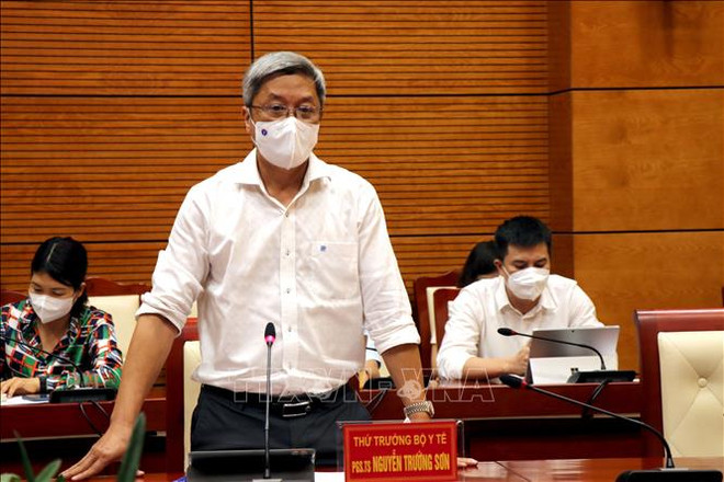 卫生部副部长阮长山：随时帮助北宁省进行追踪并为新冠患者提供治疗 ảnh 1