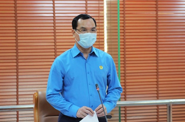 努力为受疫情影响的劳动工人提供协助 ảnh 2 努力为受疫情影响的劳动工人提供协助 ảnh 2