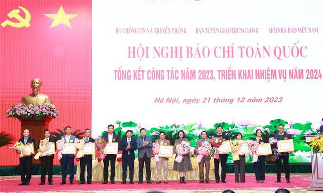 2023年全国新闻工作会议:打造正能量信息流 ảnh 2 2023年全国新闻工作会议:打造正能量信息流 ảnh 2