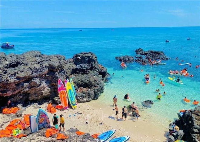 广义省李山县将举行多项具有吸引力的文化体育和旅游活动 ảnh 1