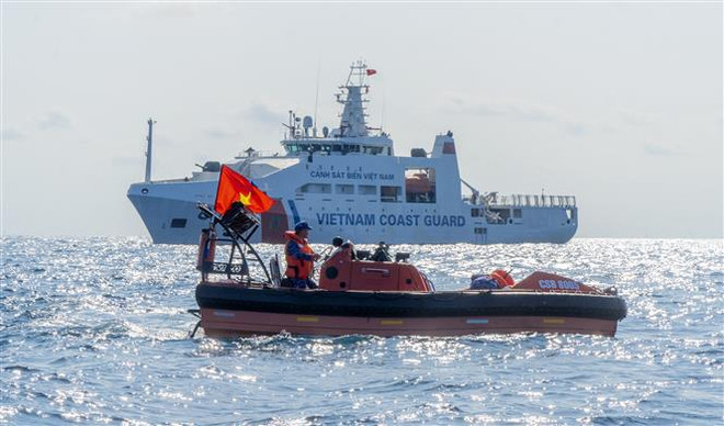 越南海警与印度海岸警卫队开展海上溢油应急联合演练 ảnh 1 越南海警与印度海岸警卫队开展海上溢油应急联合演练 ảnh 1