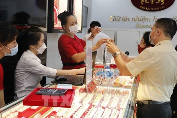 4月1日上午越南国内市场SJC金条价格不变,金戒指价格上涨 ảnh 1 4月1日上午越南国内市场SJC金条价格不变,金戒指价格上涨 ảnh 1