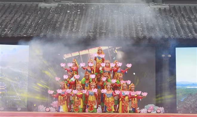 越南北部多地各大庙会陆续开放 ảnh 2