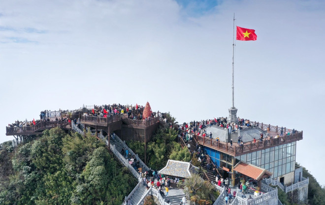 2023年首月老街省接待游客量激增 ảnh 1