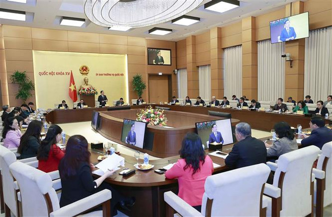 国会主席王廷惠主持召开国会领导人与国会常设机构的工作会议 ảnh 2 国会主席王廷惠主持召开国会领导人与国会常设机构的工作会议 ảnh 2