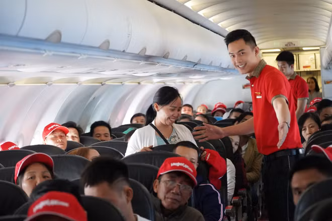 新春越捷航空开通飞往中国香港等地新航线 推出低至一折机票 ảnh 2