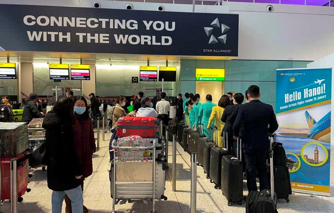 因疫情而中断近 2 年后欧洲-越南航线重新开通 ảnh 1 因疫情而中断近 2 年后欧洲-越南航线重新开通 ảnh 1