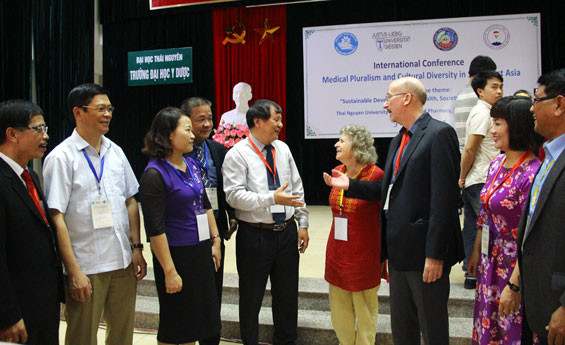 “东南亚地区传统医学、本地知识和生计知识”国际研讨会在太原省举行 ảnh 1