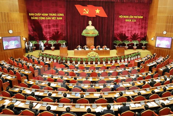 越共十二届五中全会第一天新闻公报 ảnh 1