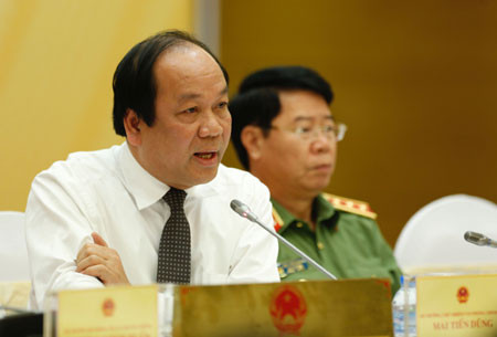越南政府4月份例行记者会就舆论关注的问题进行解答 ảnh 3 越南政府4月份例行记者会就舆论关注的问题进行解答 ảnh 3