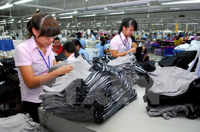 2017年承天顺化省力争吸引外资约达3亿至4亿美元 ảnh 1 2017年承天顺化省力争吸引外资约达3亿至4亿美元 ảnh 1