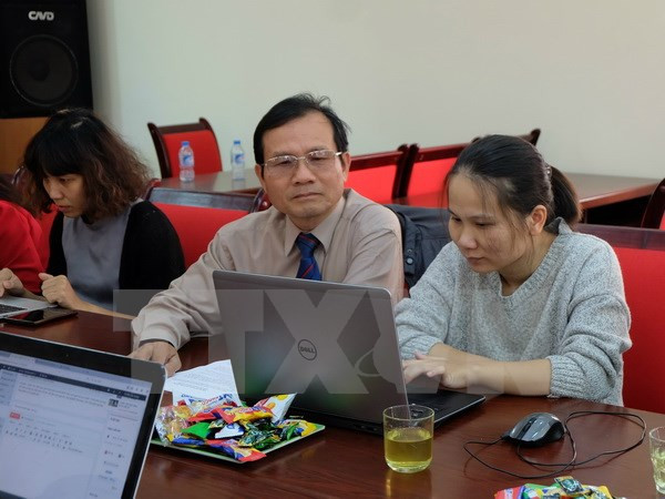 越南与法国分享执达官事务相关经验 ảnh 1