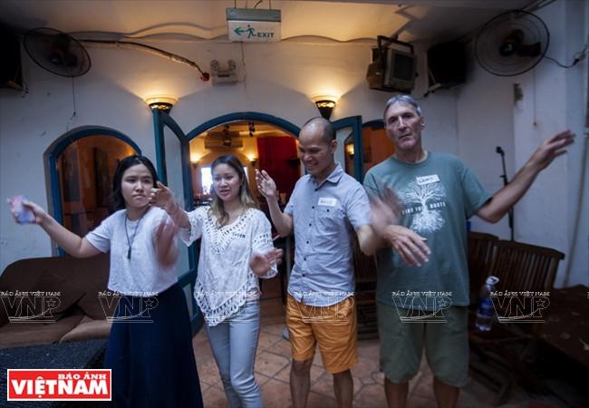 Saigon Players跨国剧组 ảnh 4 Saigon Players跨国剧组 ảnh 4