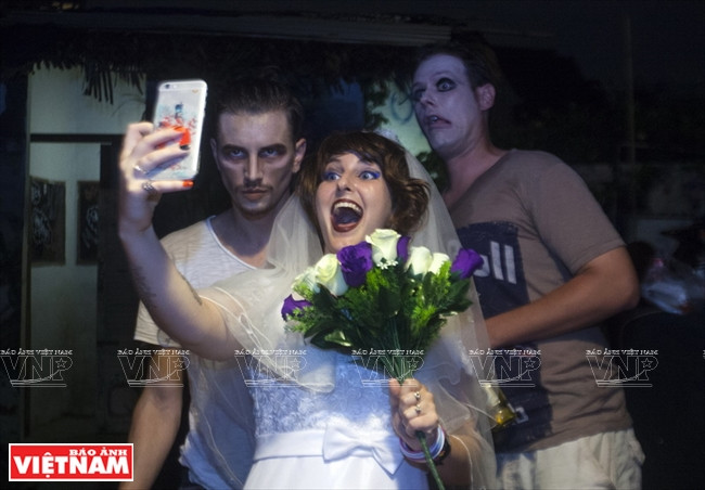 Saigon Players跨国剧组 ảnh 13 Saigon Players跨国剧组 ảnh 13