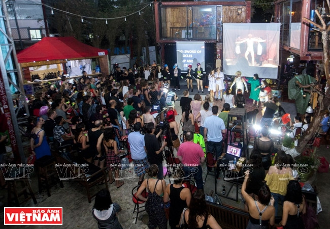 Saigon Players跨国剧组 ảnh 3 Saigon Players跨国剧组 ảnh 3