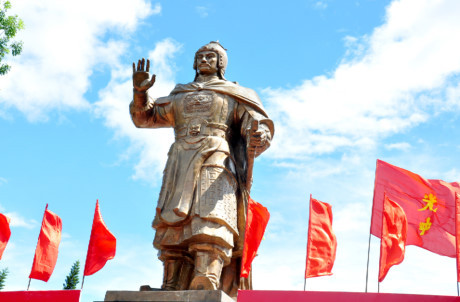 越南平定省举行玉回—栋多大捷228周年纪念典礼 ảnh 1