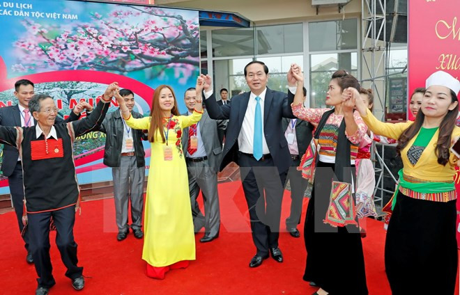 国家主席陈大光:继续保护并弘扬民族传统文化 ảnh 1 国家主席陈大光:继续保护并弘扬民族传统文化 ảnh 1