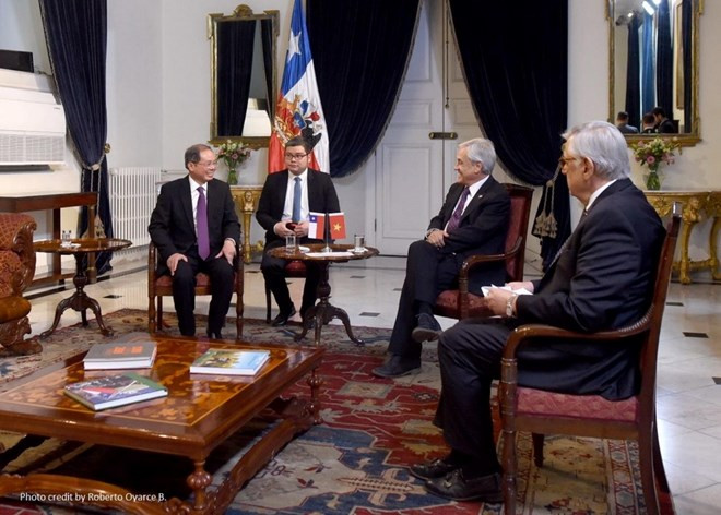 智利总统高度评价越南经济发展成就 ảnh 1 智利总统高度评价越南经济发展成就 ảnh 1