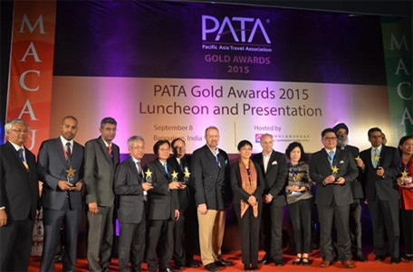 越捷航空公司荣获2015年亚太旅游协会金奖 ảnh 1