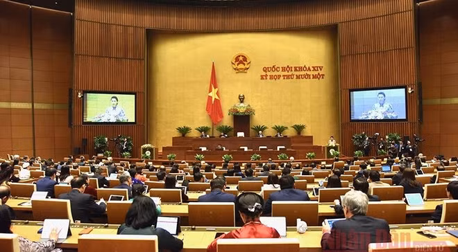 对越共中央总书记署名文章的心得体会:发扬民主 建设社会主义法治国家 ảnh 1 对越共中央总书记署名文章的心得体会:发扬民主 建设社会主义法治国家 ảnh 1