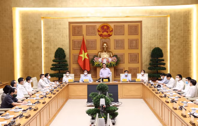 政府总理范明政：政府高度评价新闻机构的活动并为其创造有利条件 ảnh 2