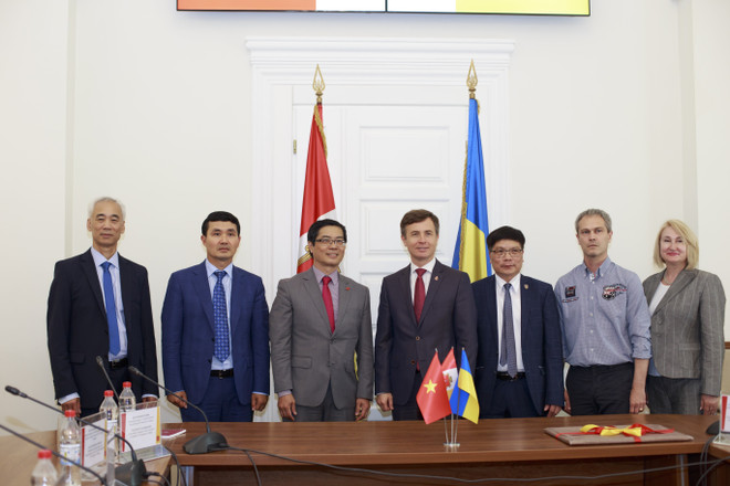 越南驻乌克兰敖德萨总领事馆正式开馆 ảnh 2 越南驻乌克兰敖德萨总领事馆正式开馆 ảnh 2