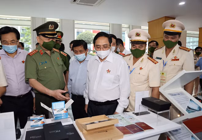 范明政总理:人口数据库是国家治理创新的进展 ảnh 2 范明政总理:人口数据库是国家治理创新的进展 ảnh 2