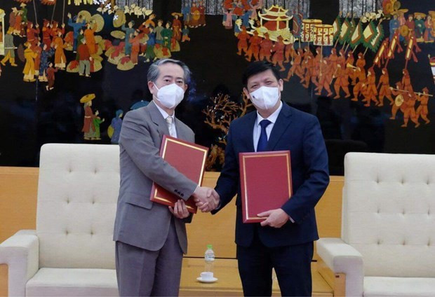 越南接收50万剂中国医药集团Vero-Cell疫苗 ảnh 2