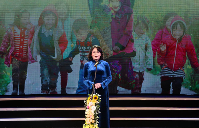 第13届“赋予你春天”活动获捐1140亿越盾 ảnh 1 第13届“赋予你春天”活动获捐1140亿越盾 ảnh 1