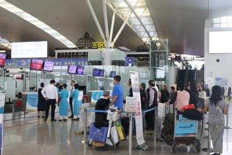 在2020年春节前中后内排国际航空港接待旅客人数可达130万人次 ảnh 1 在2020年春节前中后内排国际航空港接待旅客人数可达130万人次 ảnh 1