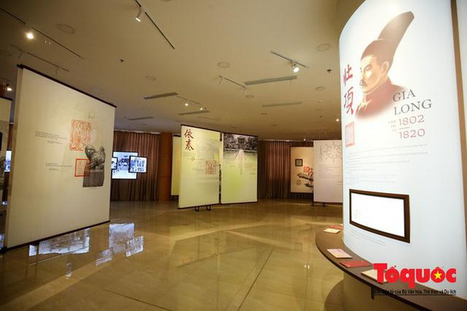 欣赏阮朝诸位皇帝的书法 ảnh 1 欣赏阮朝诸位皇帝的书法 ảnh 1