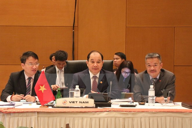 越南参加2015年东盟贸易投资峰会 ảnh 1 越南参加2015年东盟贸易投资峰会 ảnh 1
