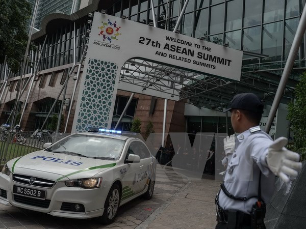 马总统纳吉布：东盟给各成员国人民带来实实在在的巨大利益 ảnh 1