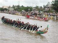茶荣省举行庆祝拜月节的多项活动 ảnh 1 茶荣省举行庆祝拜月节的多项活动 ảnh 1