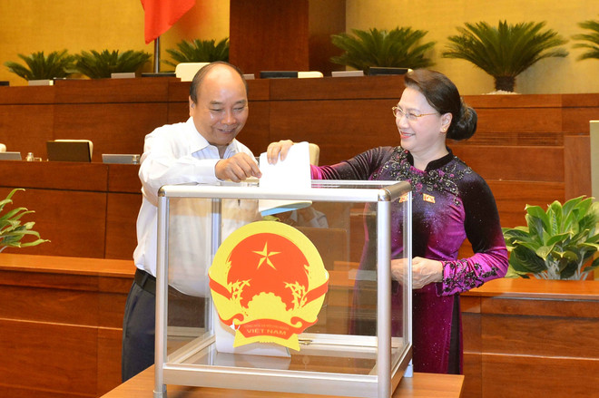 第十三届国会第九次会议通过国家选举委员会副主席和委员名单 ảnh 1 第十三届国会第九次会议通过国家选举委员会副主席和委员名单 ảnh 1