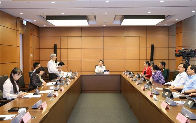 第十四届国会第九次会议:建议完成向近8000万公民发放公民身份号码的计划 ảnh 1 第十四届国会第九次会议:建议完成向近8000万公民发放公民身份号码的计划 ảnh 1