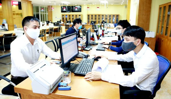 河内市改善8个领域的省级政府公共管理绩效指数 ảnh 1