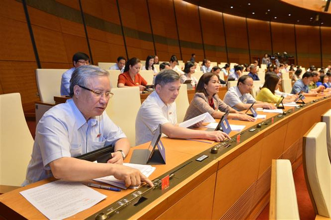 越南第十四届国会第九次会议通过首都河内试行若干特殊财政预算机制和政策 ảnh 1 越南第十四届国会第九次会议通过首都河内试行若干特殊财政预算机制和政策 ảnh 1