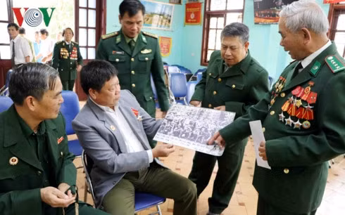 莱州省举行1979年北部边界保卫战亲历者见面会 ảnh 1