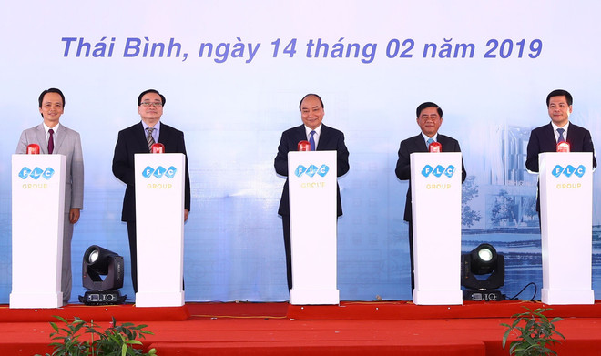 政府总理阮春福出席太平省多个重点项目动工仪式 ảnh 2 政府总理阮春福出席太平省多个重点项目动工仪式 ảnh 2