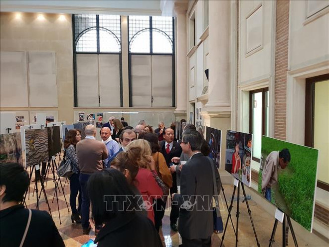 “越南景观”图片展在西班牙开展 ảnh 1 “越南景观”图片展在西班牙开展 ảnh 1