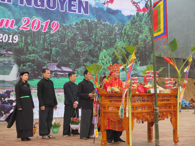 越南山区各族同胞欢庆下田节 ảnh 2