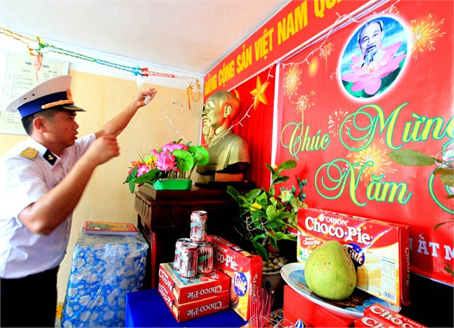 长沙岛县驻军战士和居民欢度温馨春节 ảnh 1 长沙岛县驻军战士和居民欢度温馨春节 ảnh 1