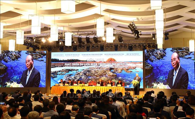 阮春福总理：越南中部西原地区的旅游潜力仍是一块未经抛光的宝石 ảnh 1