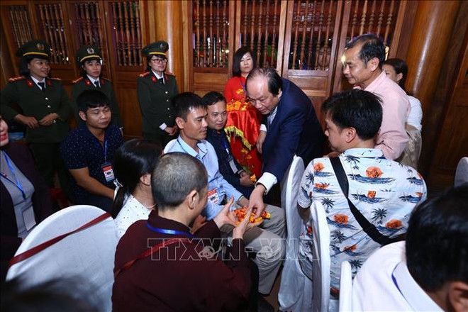 陈仓祠开仓放粮仪式在河南省隆重举行 ảnh 2 陈仓祠开仓放粮仪式在河南省隆重举行 ảnh 2